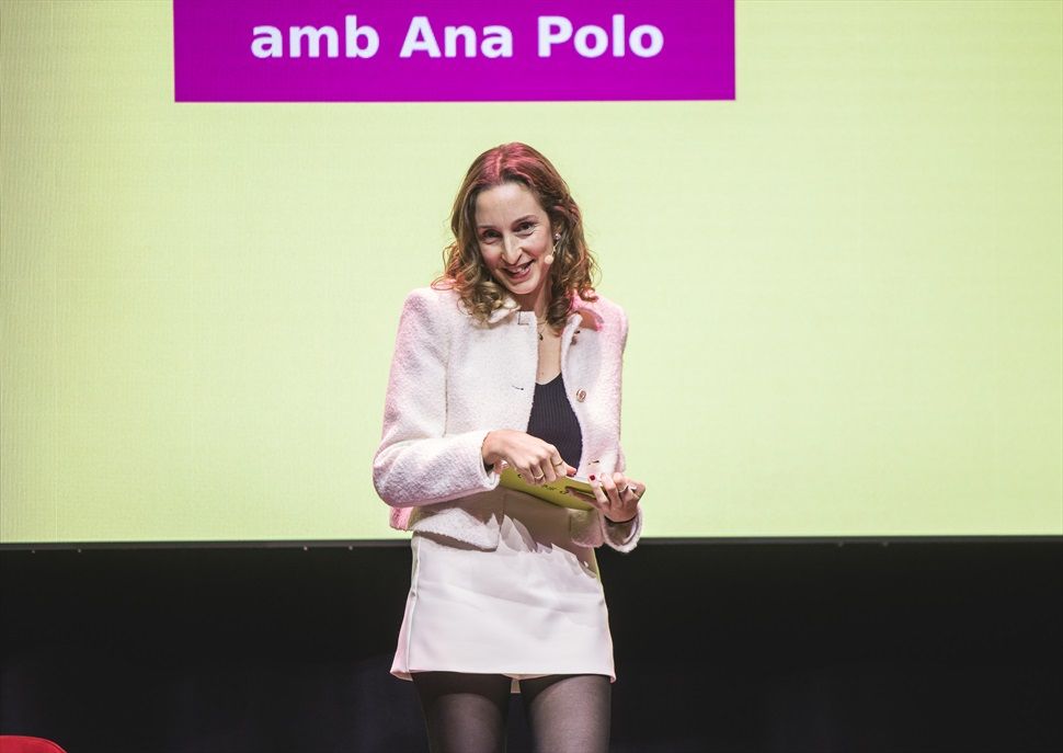 Ana Polo: Cases d'algú